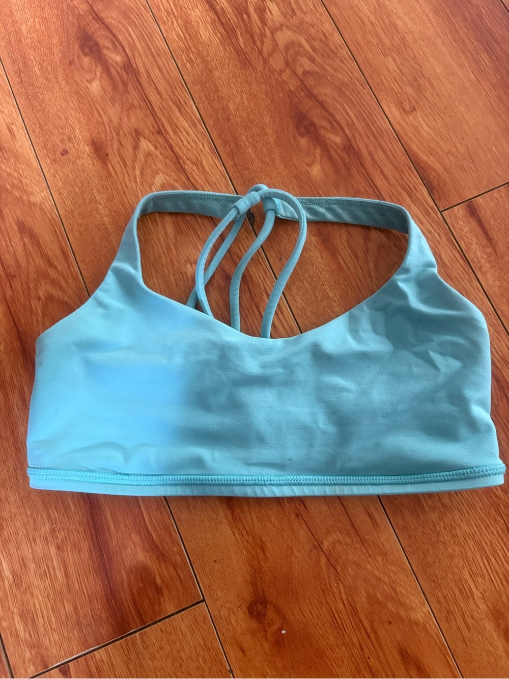 Lululemon Free to be sports bra